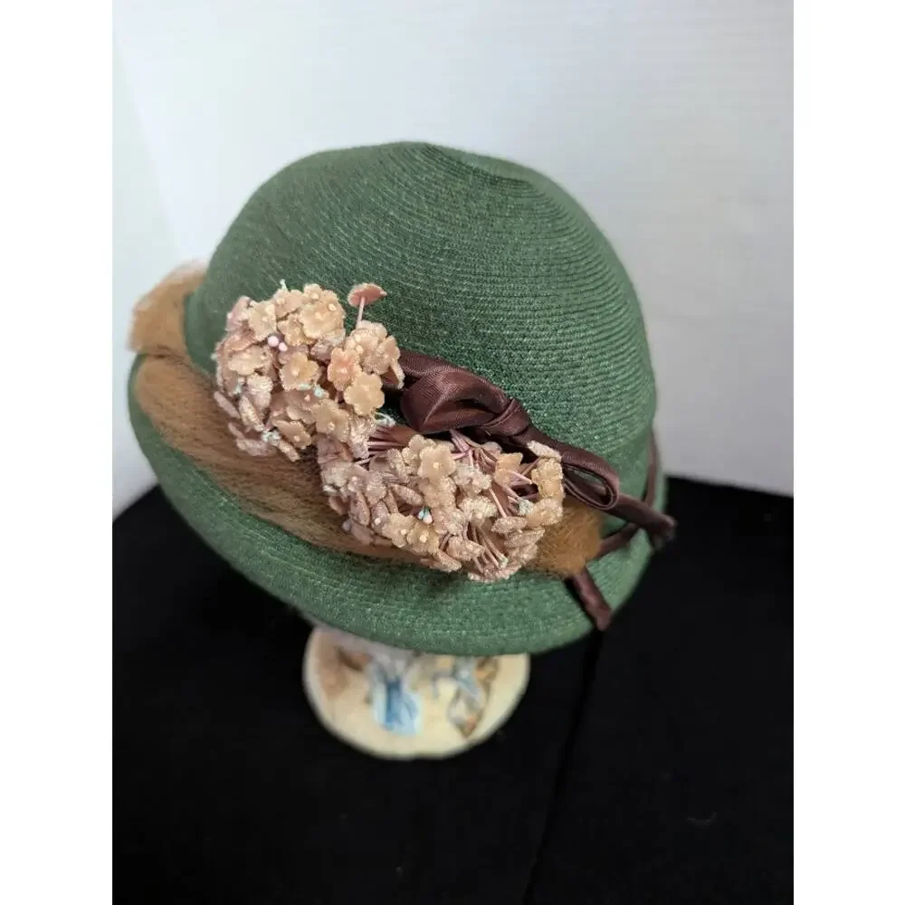 Vintage 40s 50s Forest Green Woven Cloche Bucket Hat Brown Ribbon Floral Trim